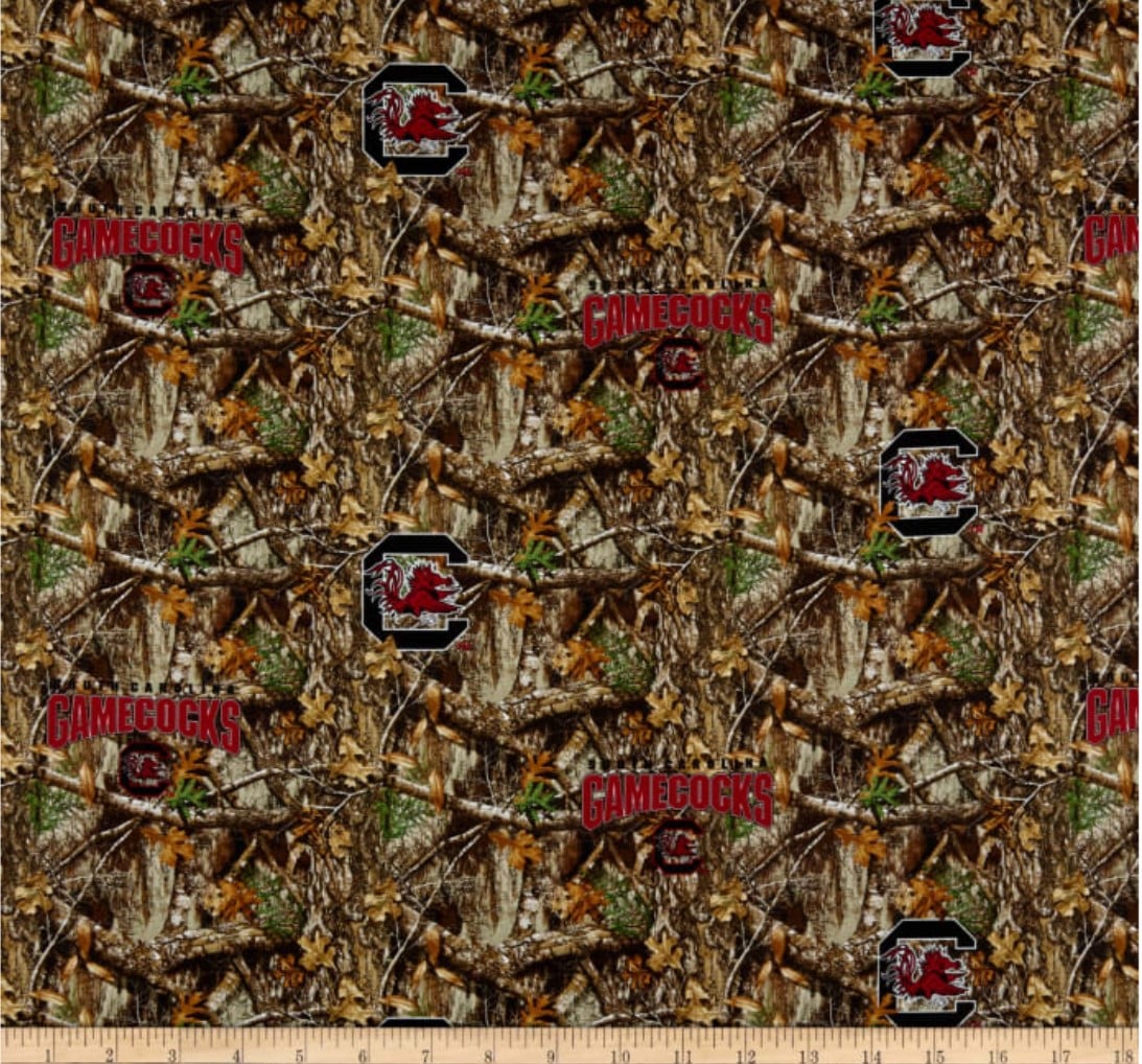 South Carolina Gamecocks NCAA College Realtree Camouflage Allover Cotton Fabric SC-1163