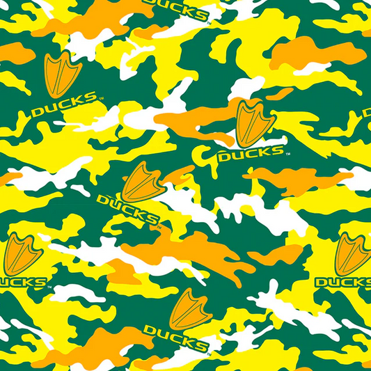 Oregon Ducks NCAA College Camo Sykel Enterprises Polyester Fleece Fabric OR-820